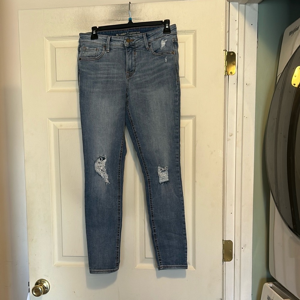 Old Navy Rockstar Mid-Rise Distressed Jeans Size 6